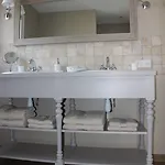 La Bastide Du Bouchou 4*