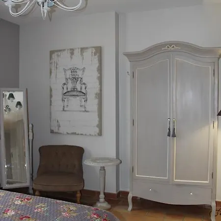 Bed & Breakfast La Bastide Du Bouchou 2*