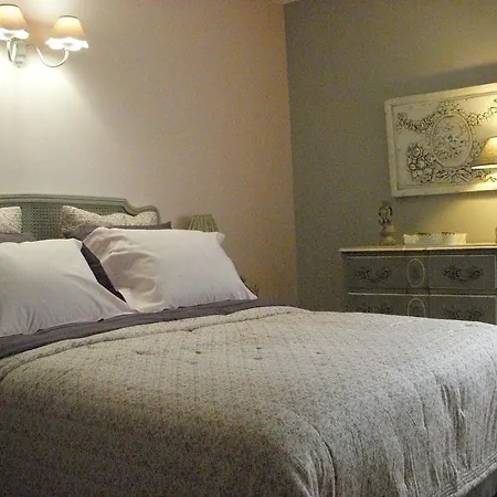 Bed & Breakfast La Bastide Du Bouchou 2*