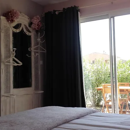 Bed & Breakfast La Bastide Du Bouchou 2*