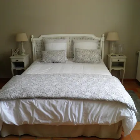 La Bastide Du Bouchou Bed & Breakfast 2*