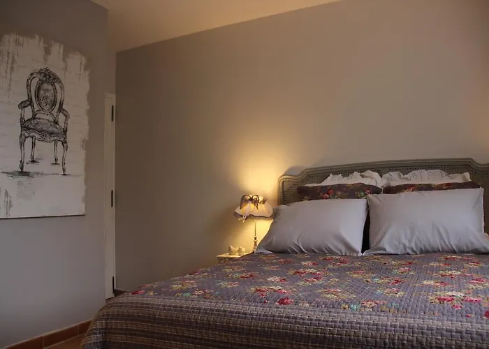 La Bastide Du Bouchou فندق مبيت وإفطار